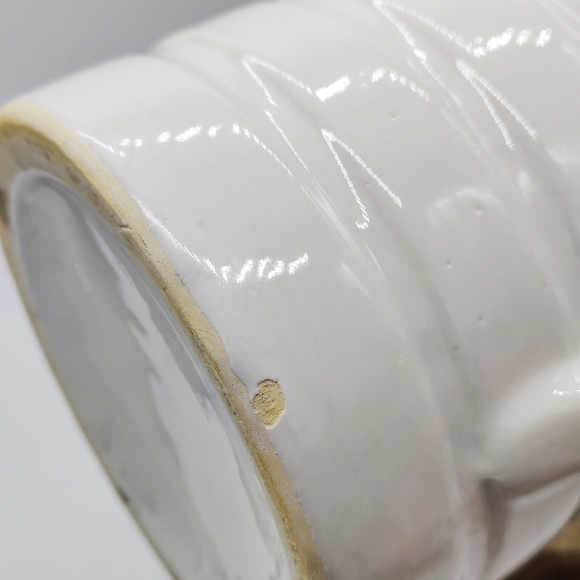 Vintage Minimalist Pitcher / Looks Like Pottery Barn - Picture 7 of 8